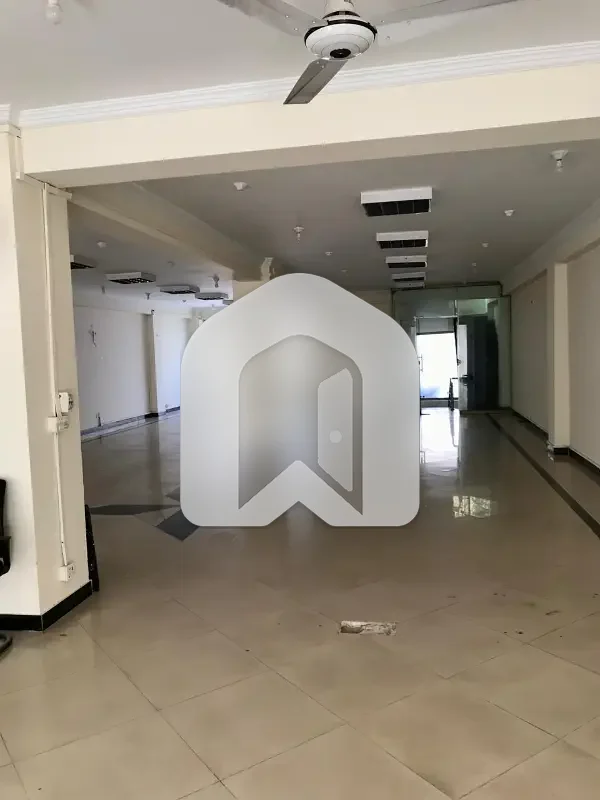COMMERCIAL SPACE FOR RENT G-8 ISLAMABAD Prime Location | Spacious Floors | Excellent Accessibility Total Covered Area: 7,200 Sq. Ft., photo 14