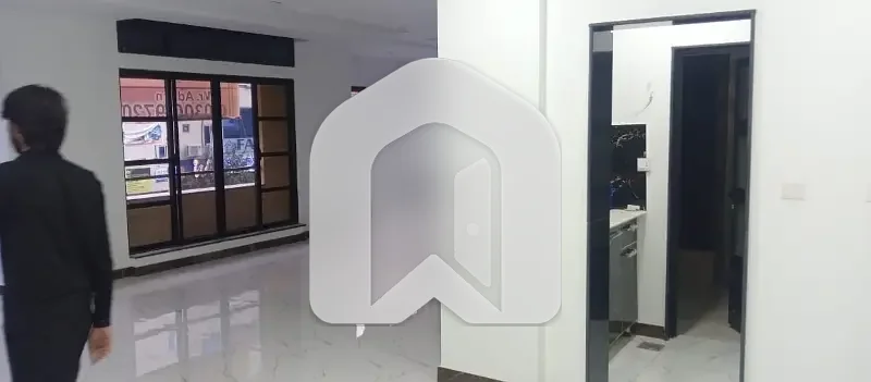 Beautiful Floor Available For Rent, photo 9