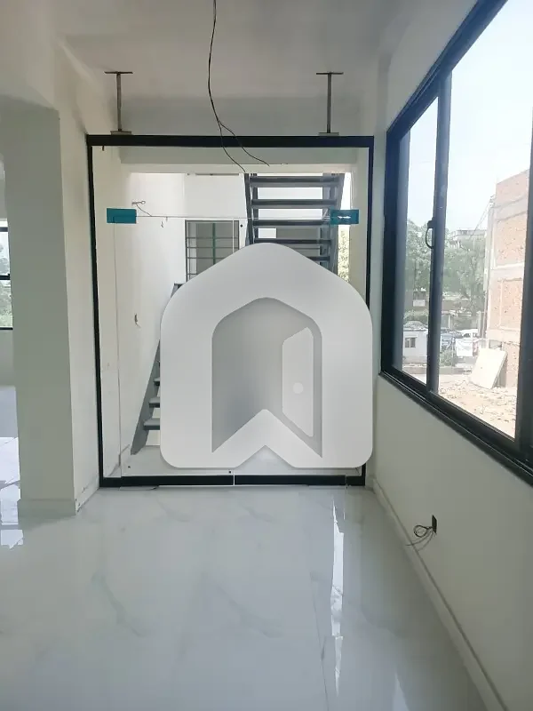Aesthetic Office Of 3400 Square Feet For Rent Is Available, photo 8