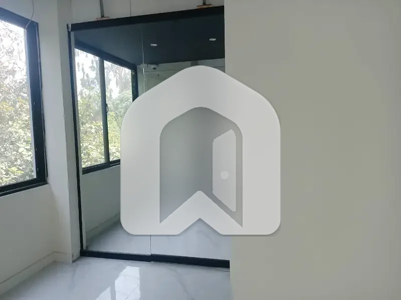 Aesthetic Office Of 3400 Square Feet For Rent Is Available, photo 30