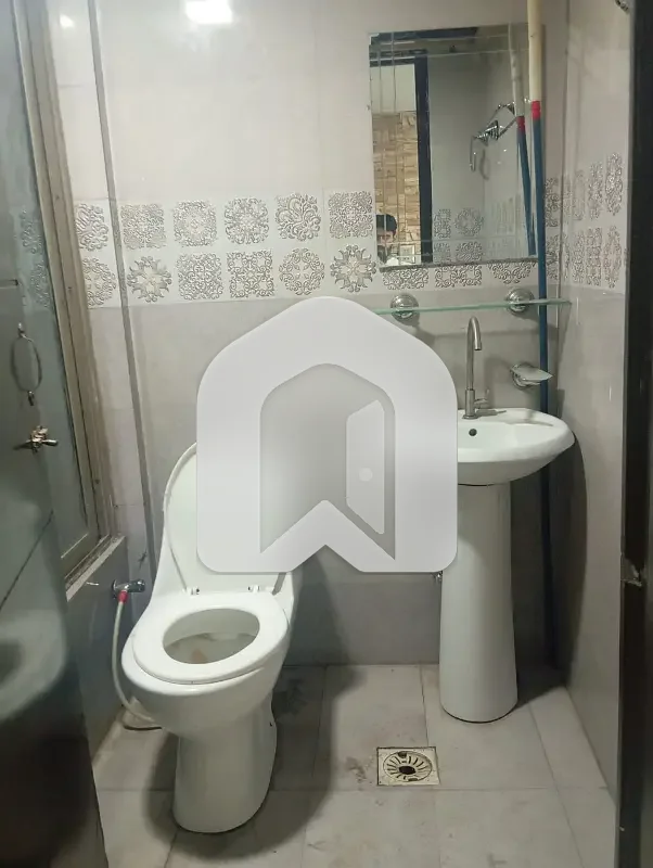 Fully Renovated 360 Sq. Ft Office For Rent In Blue Area Islamabad Prime Location, photo 9