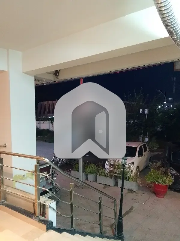 D-12 Islamabad city center shop for Rent, photo 5