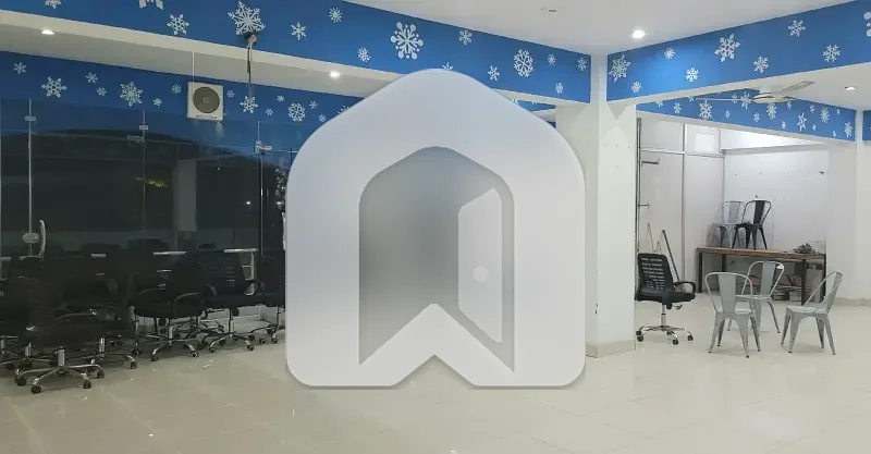 G. 11 Ground Floor 1600sq ft open space Shops & office available For Rent, photo 20