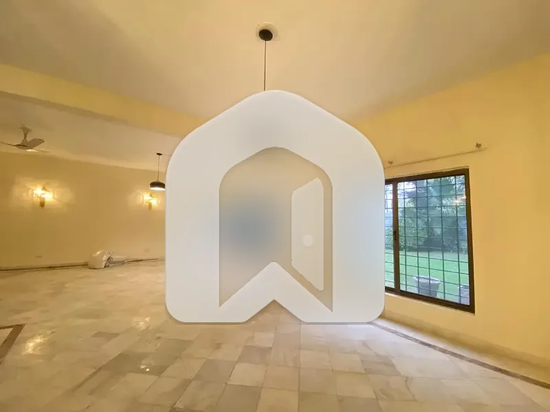 Luxurious House Front Back Garden On Prime Location Available For Rent In Islamabad, photo 7