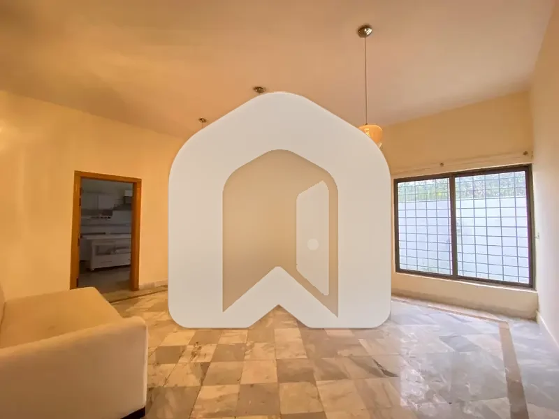 Luxurious House Front Back Garden On Prime Location Available For Rent In Islamabad, photo 15
