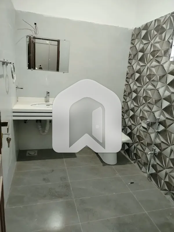 1 Kanal House In Central Top City 1 - Block D For rent, photo 12