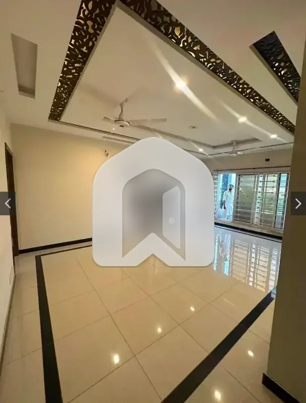 ShahAllahDitta st 4 Nearby D-12 Islamabad 14Marla Upper Portion For Rent 3bed with washroom Tvl Kichen Servant Room Parking, photo 9