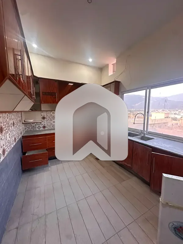 ShahAllahDitta st 4 Nearby D-12 Islamabad 14Marla Upper Portion For Rent 3bed with washroom Tvl Kichen Servant Room Parking, photo 6