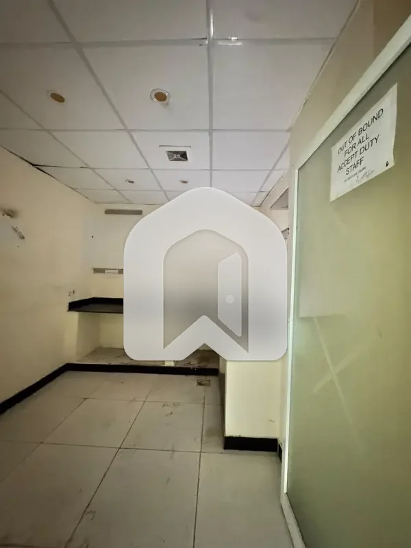 3500 Square Feet Corporate Office For Rent In Gulberg Greens | Business Square | 4th Floor, photo 14