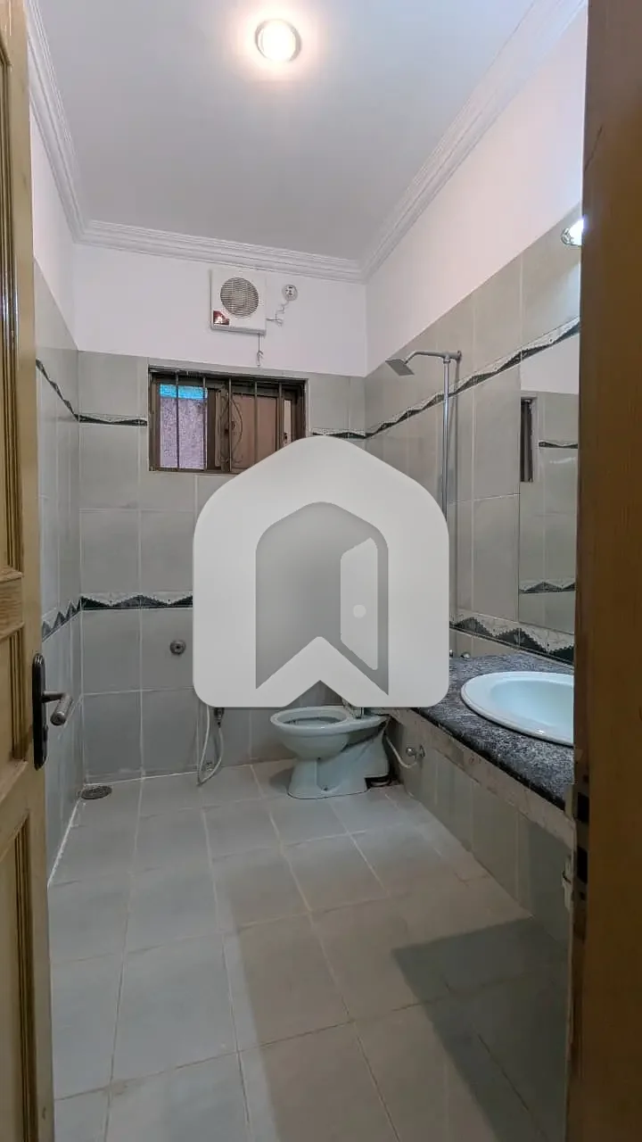 Get In Touch Now To Rent A Lower Portion In E-11/3 Islamabad, photo 24