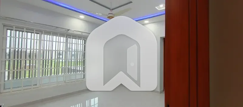 12 Marla Full House For Rent In G15 Islamabad, photo 13