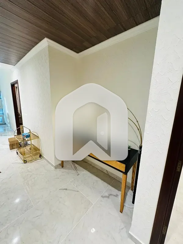 2015 Square Feet Spacious Flat Is Available In Sukh Chayn Residence For Rent, photo 17