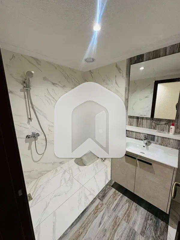 2015 Square Feet Spacious Flat Is Available In Sukh Chayn Residence For Rent, photo 19