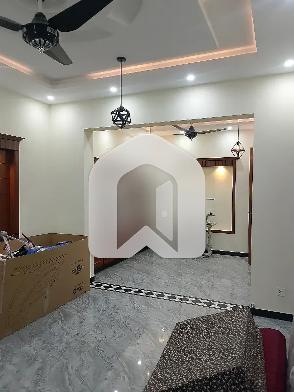 14 Marla Brand New Upper Floor Available For Rent With All Basic Needs At Reasonable Demand, photo 6