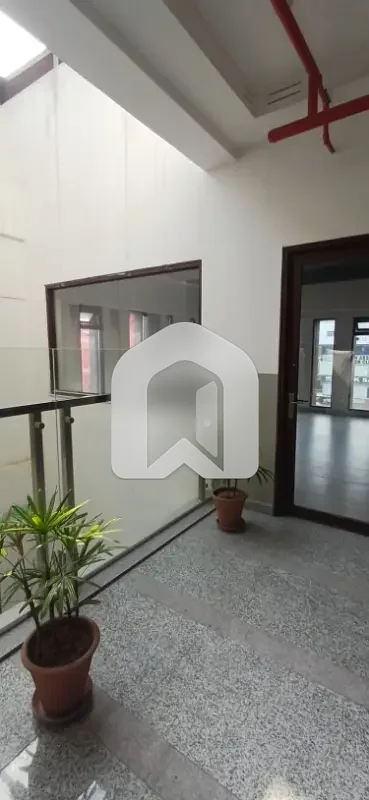 Brand New Floor Space Prime Location | Islamabad, photo 7