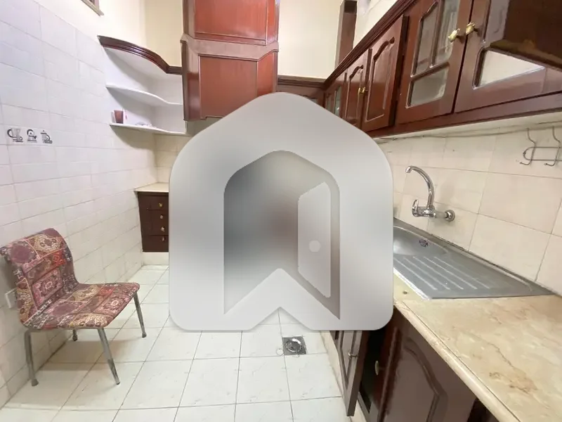 Beautiful Fully Furnished Portion With Separate Entrance, photo 6