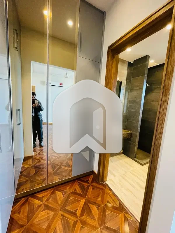Branded New Luxury House Available For Rent, photo 12
