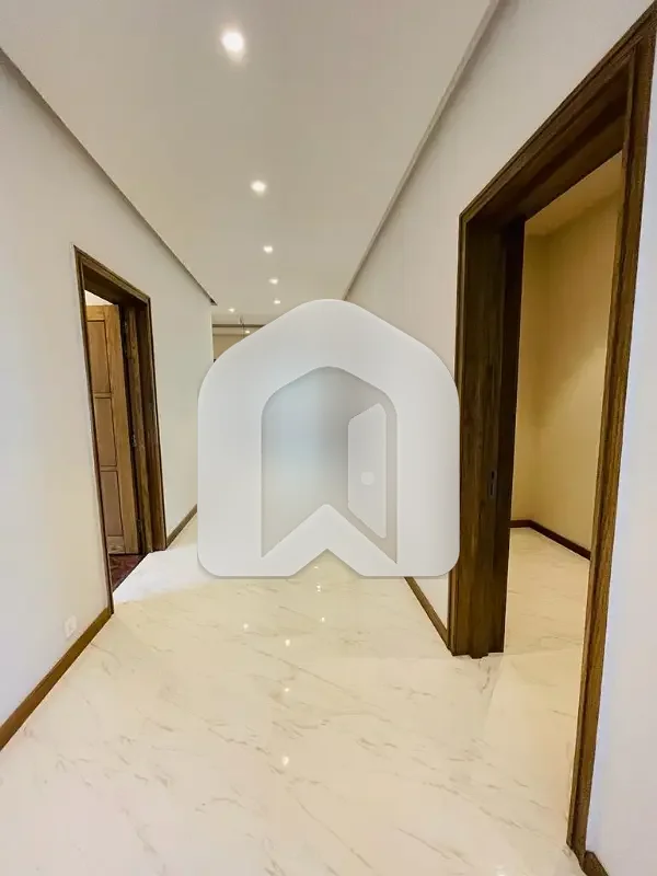 Branded New Luxury House Available For Rent, photo 9