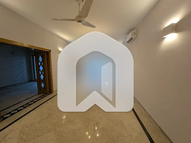 Branded New Luxury House Available For Rent, photo 20