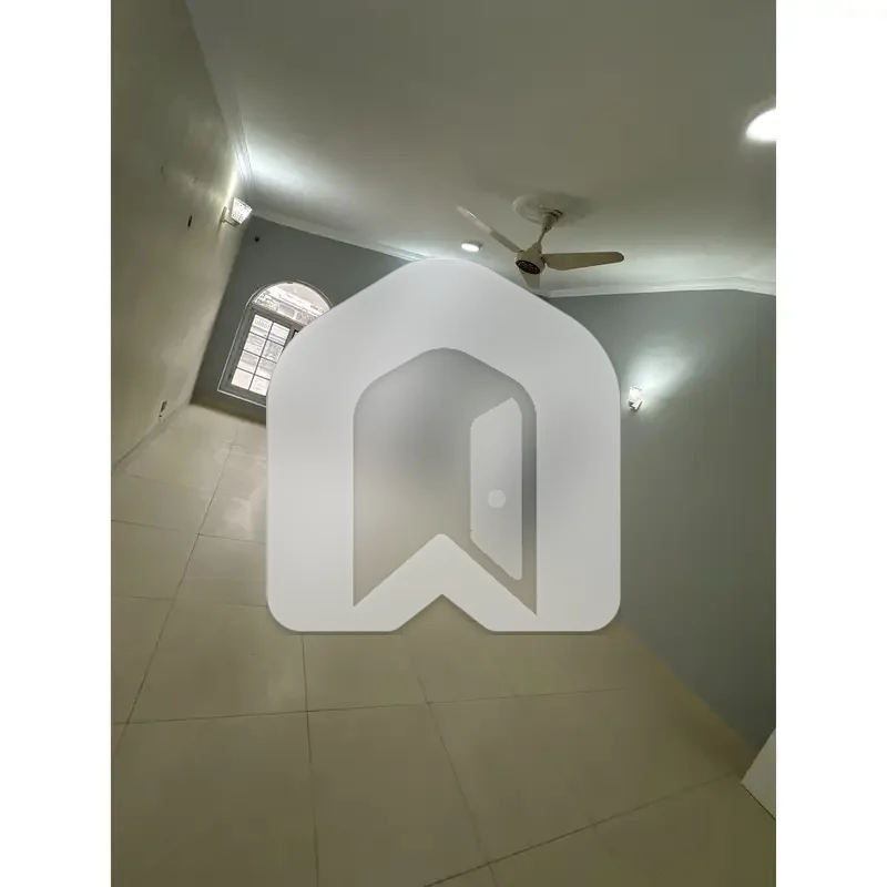 1 Kanal Full House Available For Rent In G-10, photo 26