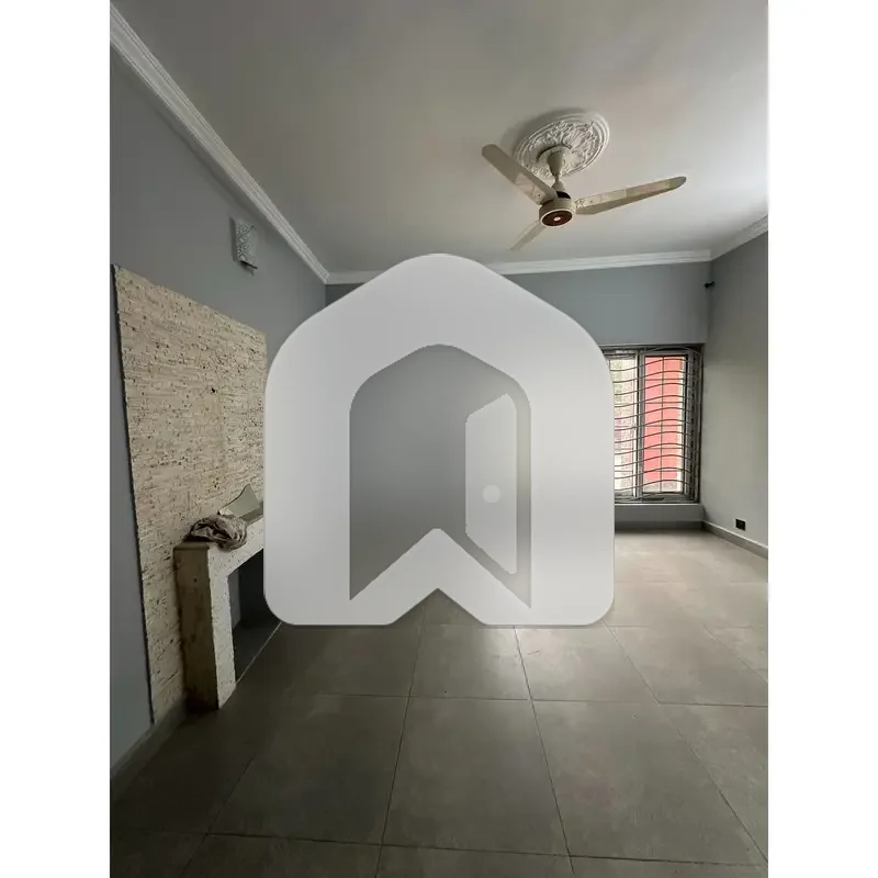 1 Kanal Full House Available For Rent In G-10, photo 18