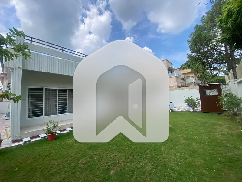 Luxury Brand New type 1.5 Kanal House for Rent in F-8