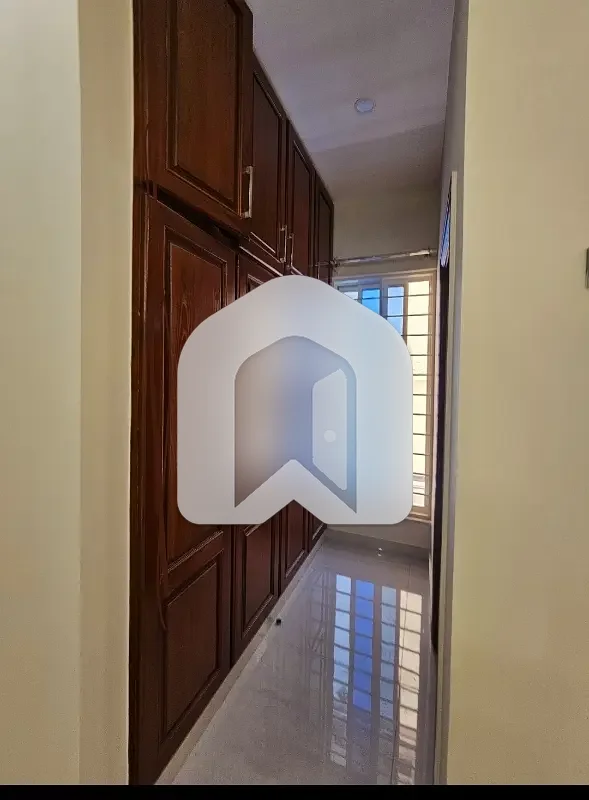 10 Marla Tile Flooring Ground Floor Prime Location Near Market & Kashmir Highway G13/1, photo 13