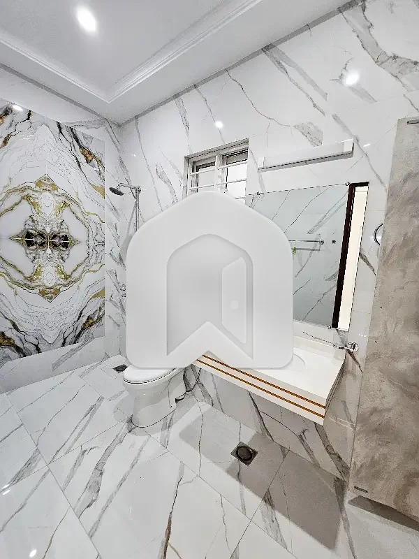 10 Marla Tile Flooring Ground Floor Prime Location Near Market & Kashmir Highway G13/1, photo 17