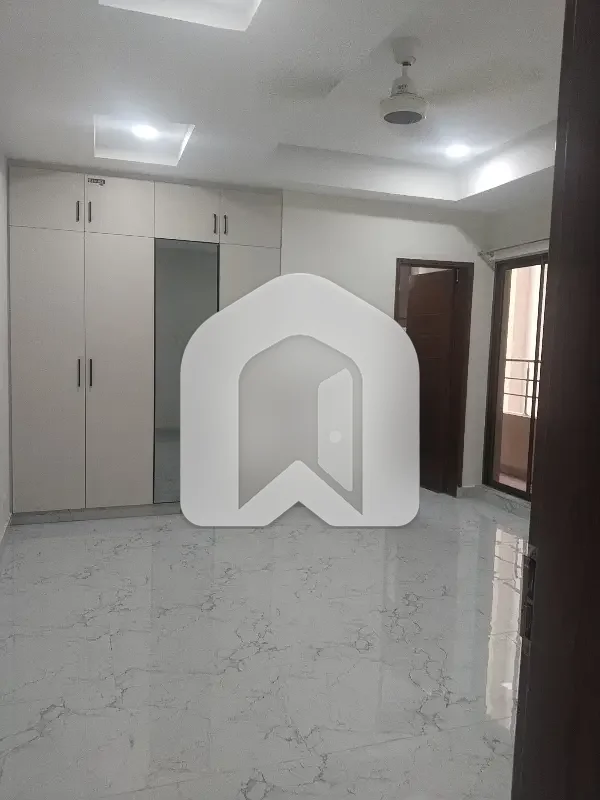 Four Bedrooms Brand New Appartment Available For Rent, photo 21