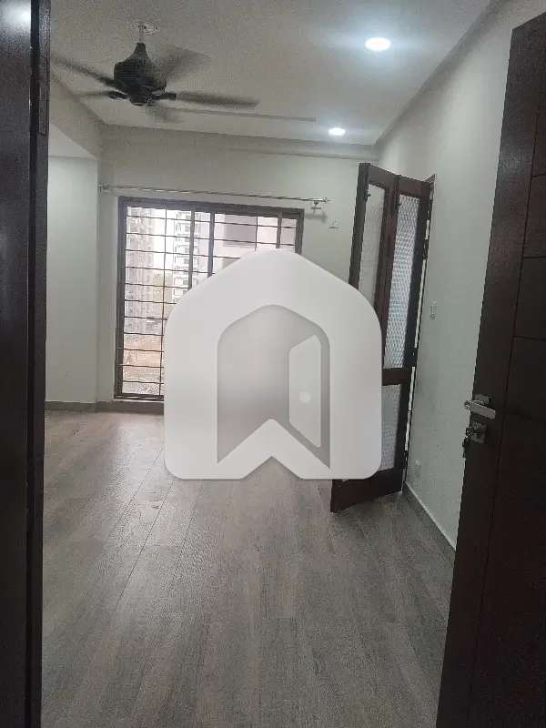 Four Bedrooms Brand New Appartment Available For Rent, photo 5
