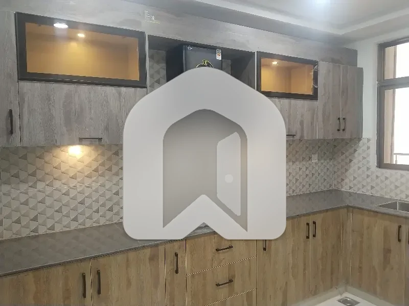 Four Bedrooms Brand New Appartment Available For Rent, photo 3