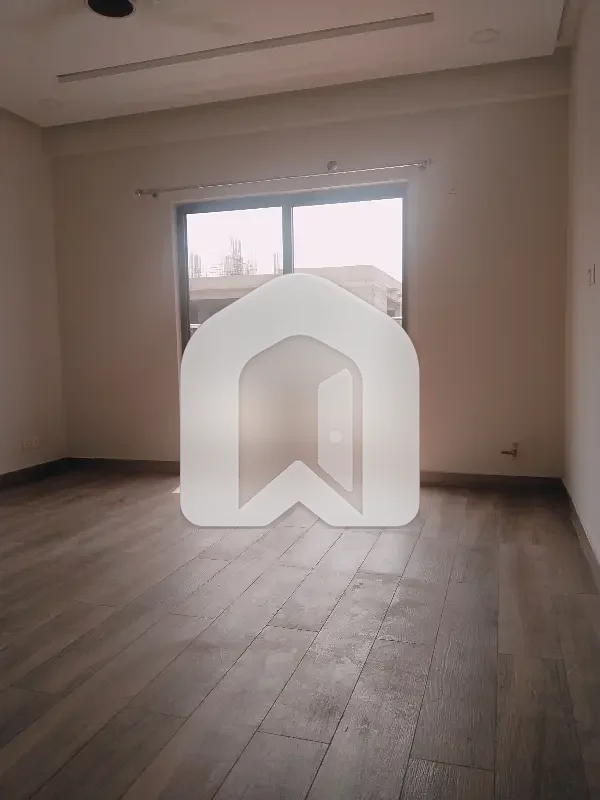 4 Bedrooms Apartment Available For Rent, photo 12