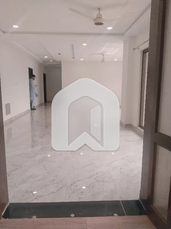 4 Bedrooms Apartment Available For Rent, photo 30
