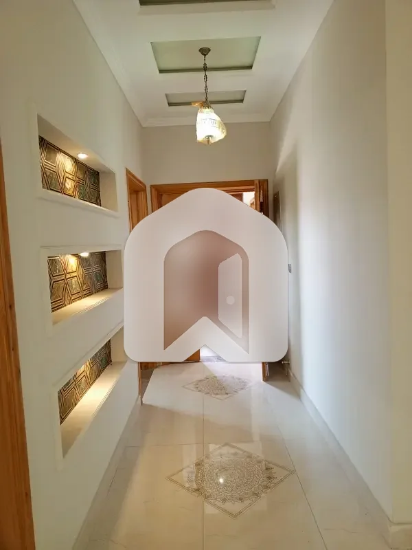 Upper Portion Available For Rent In G9, photo 8