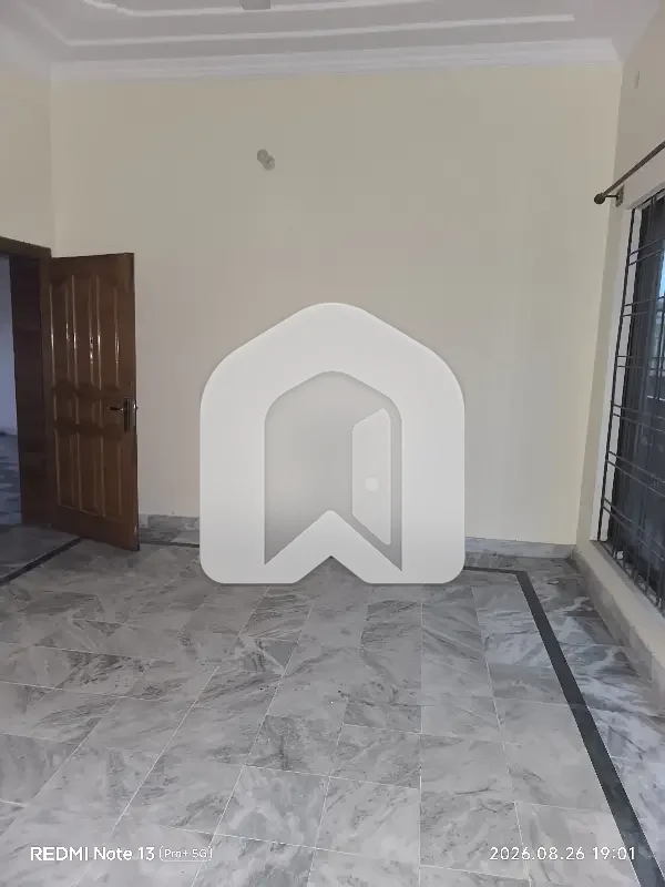 Portion 3 Bedrooms, 3 Bathrooms & DD TV Lounge, Kitchen, photo 4