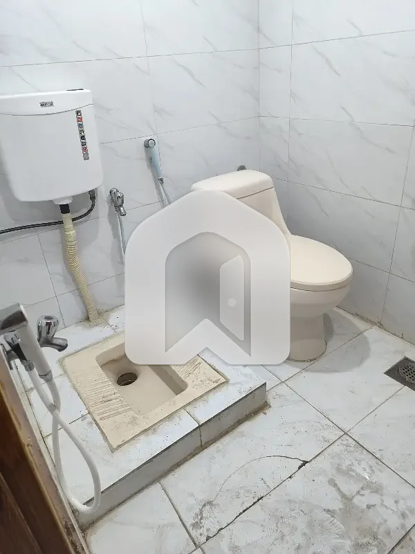 Beautiful Upper Portion Available For Rent In G-9, photo 12