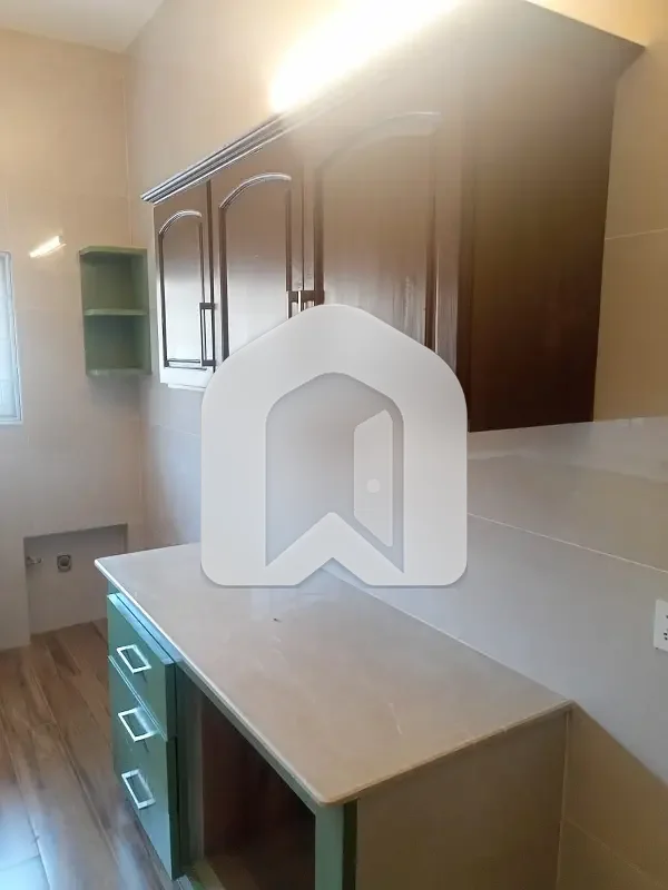 Portion 3 Bedrooms And 3 Bathrooms DD TV Lounge Kitchen For Rent, photo 9