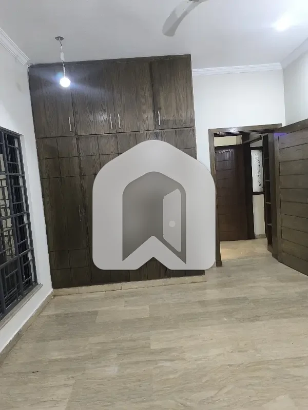 Upper Portion For Rent In G-10, photo 9