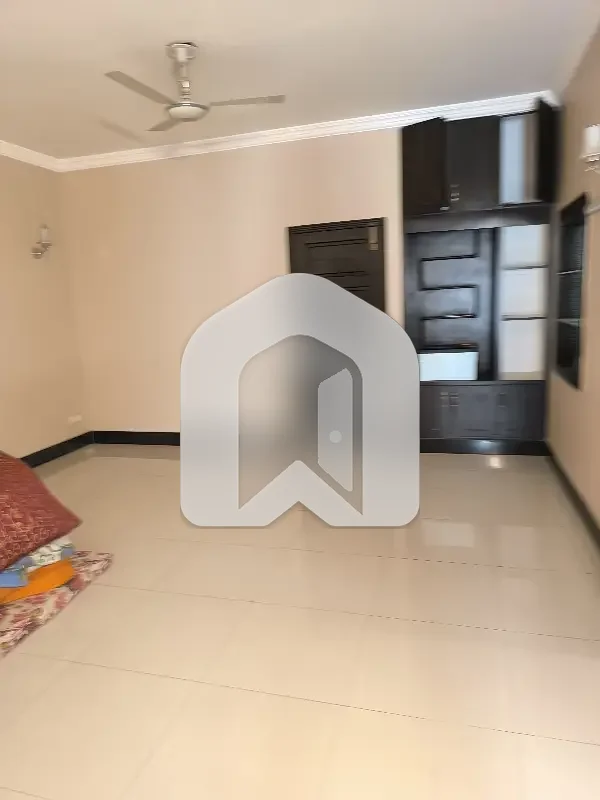 4 Bedrooms & 3 Bathrooms Upper Portion Available For Rent In G9