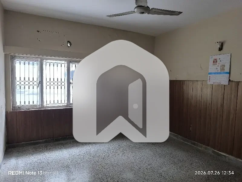 Portion 3 Bedrooms & 3 Bathrooms DD TV Lounge Kitchen SQ, photo 2