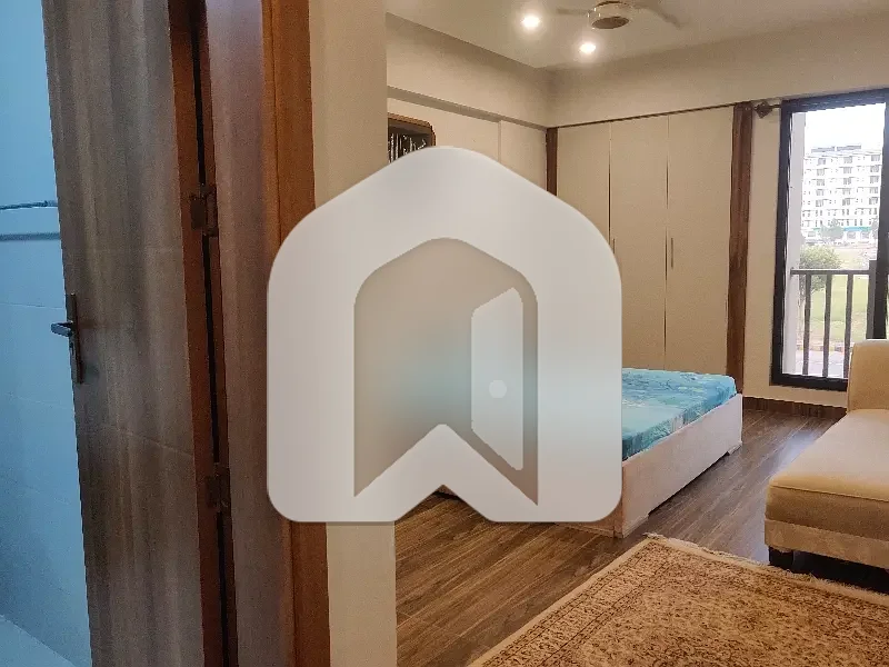 Brand New 3-Bedroom Apartment for Rent, photo 14