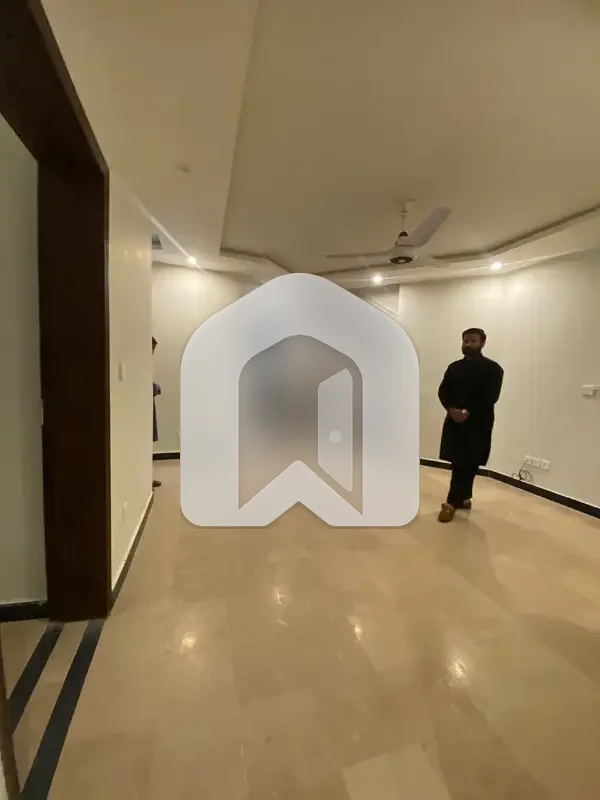 8 Marla Basement For Rent, photo 10