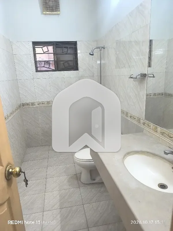 4 bedrooms & 4 bathrooms full house available for rent in G10