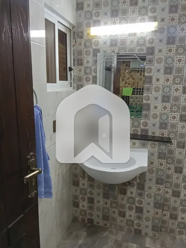 Royal Mall One Bed Furnished Apartment Available For Rent Sector C, photo 11