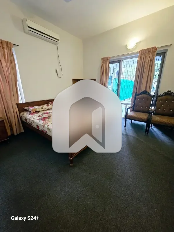 Beautiful Fully Furnished Ground Portion For Foreigners With Lawn And Separate Gate, photo 11