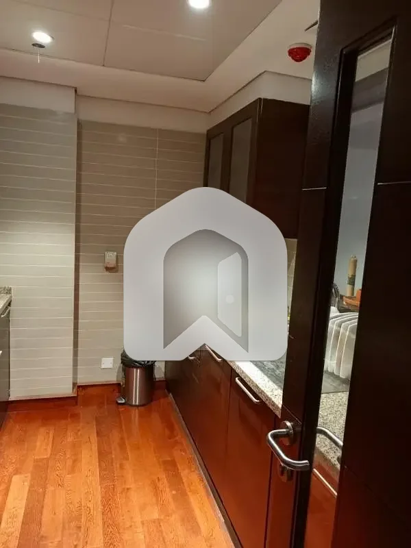 Fully Furnished Two Bed Luxury Apartment Lake View Available For Rent, photo 3