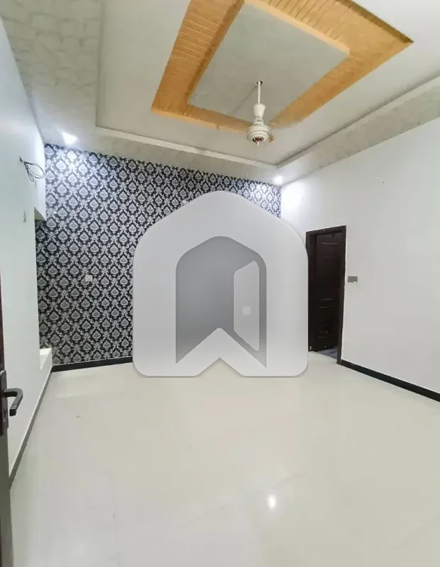 9 Marla Ground Portion. Bedrooms. 3 With Bathrooms. 4 Dining Room TV Launch Kitchen Car Parking This House Available Government Of Pakistan Hiring Purpose Available All Facilities In Life Available, photo 2