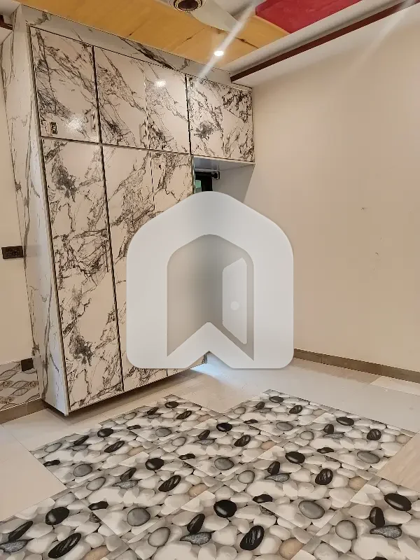 GROUND PORTION LVL AVAILABLE FOR RENT, photo 7