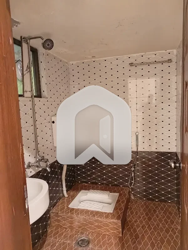 GROUND PORTION LVL AVAILABLE FOR RENT, photo 8