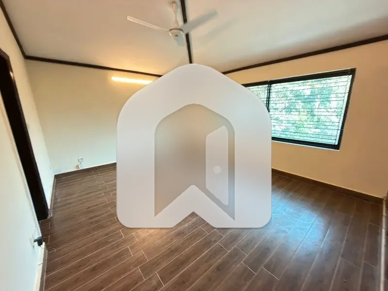 E7 Like Brand New 5 Bedrooms House Available For Rent, photo 6